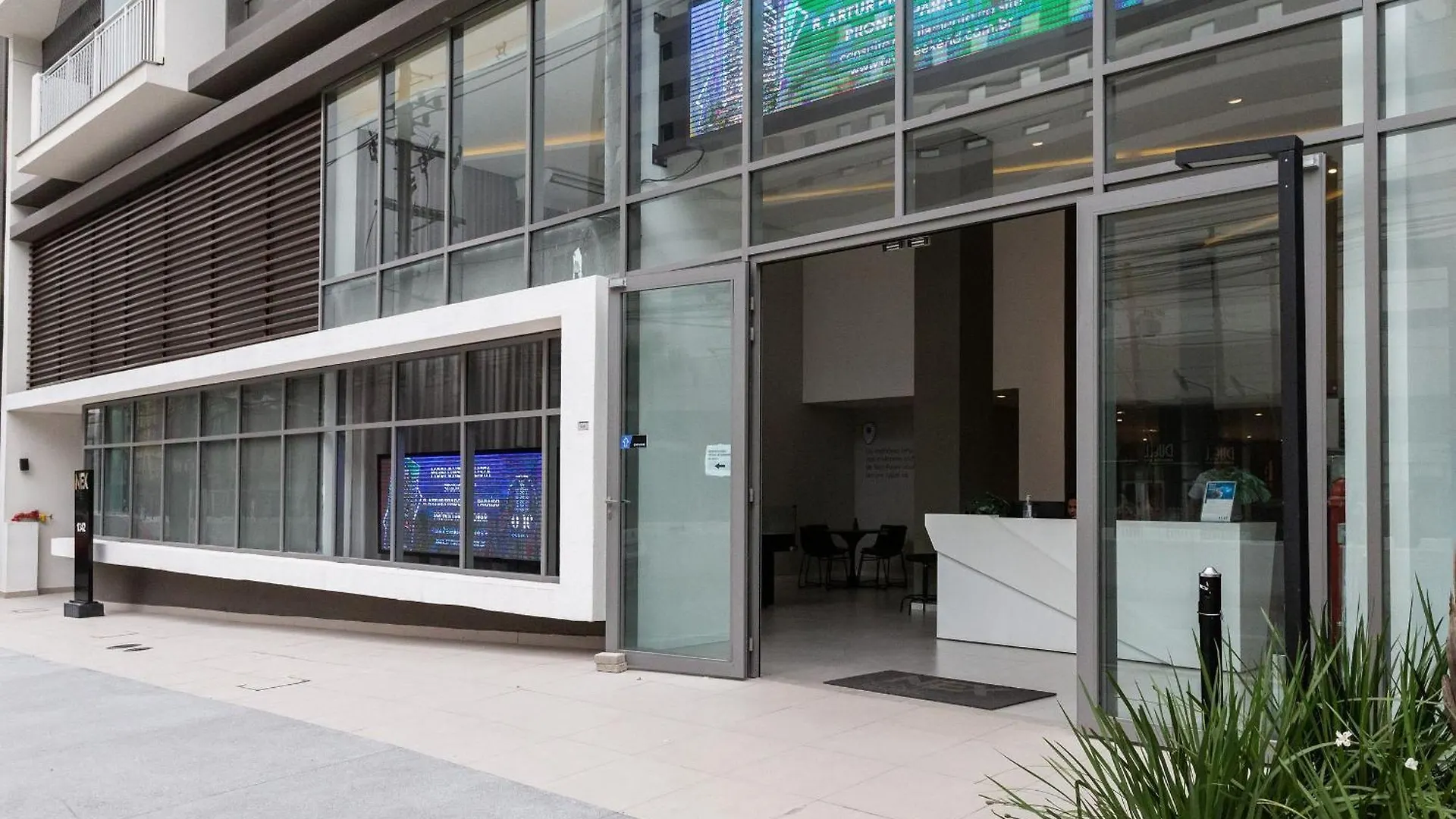 Nex One - Vila Nova Conceicao Sao Paulo Apartment
