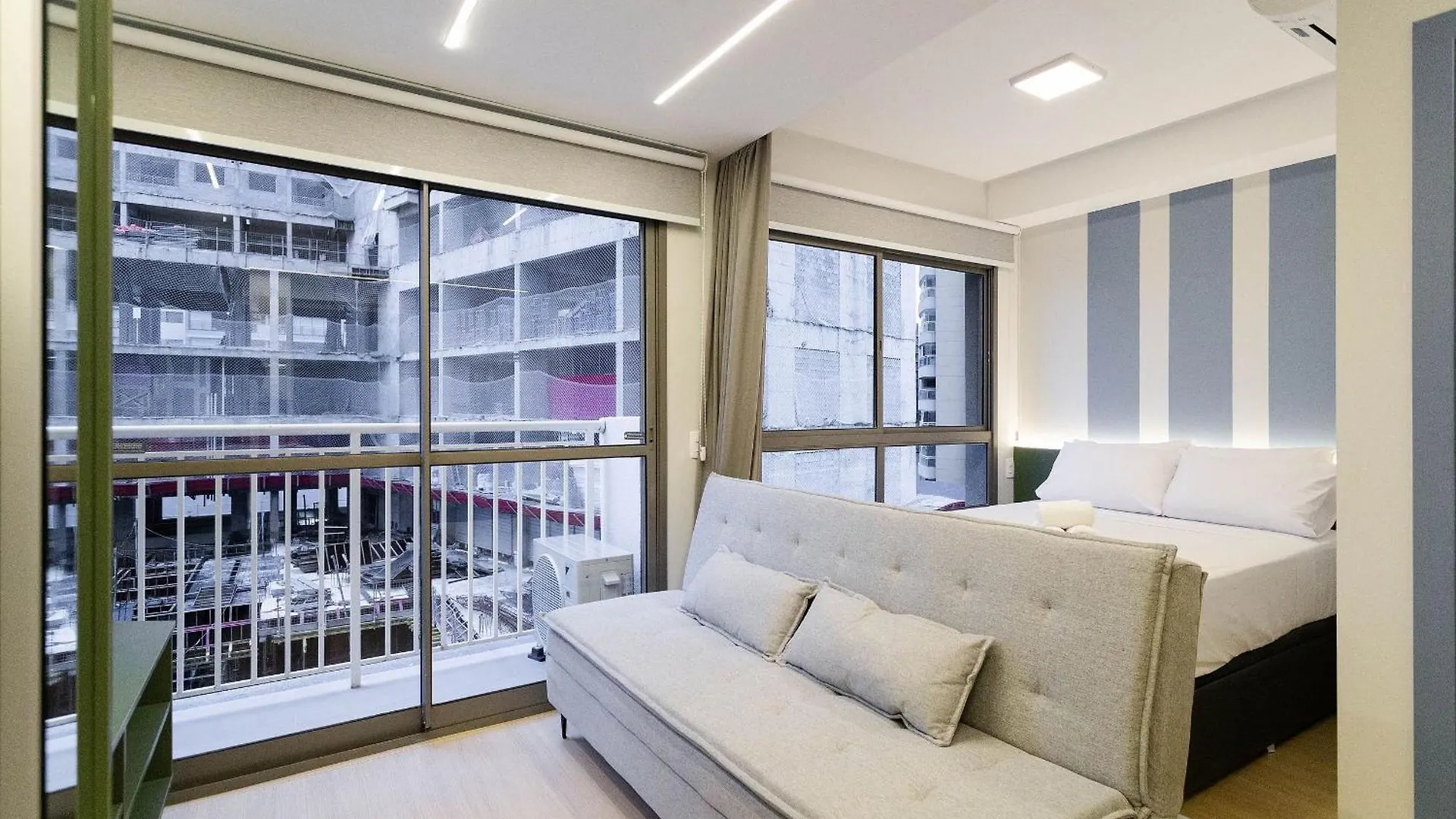 Nex One - Vila Nova Conceicao Sao Paulo Brezilya